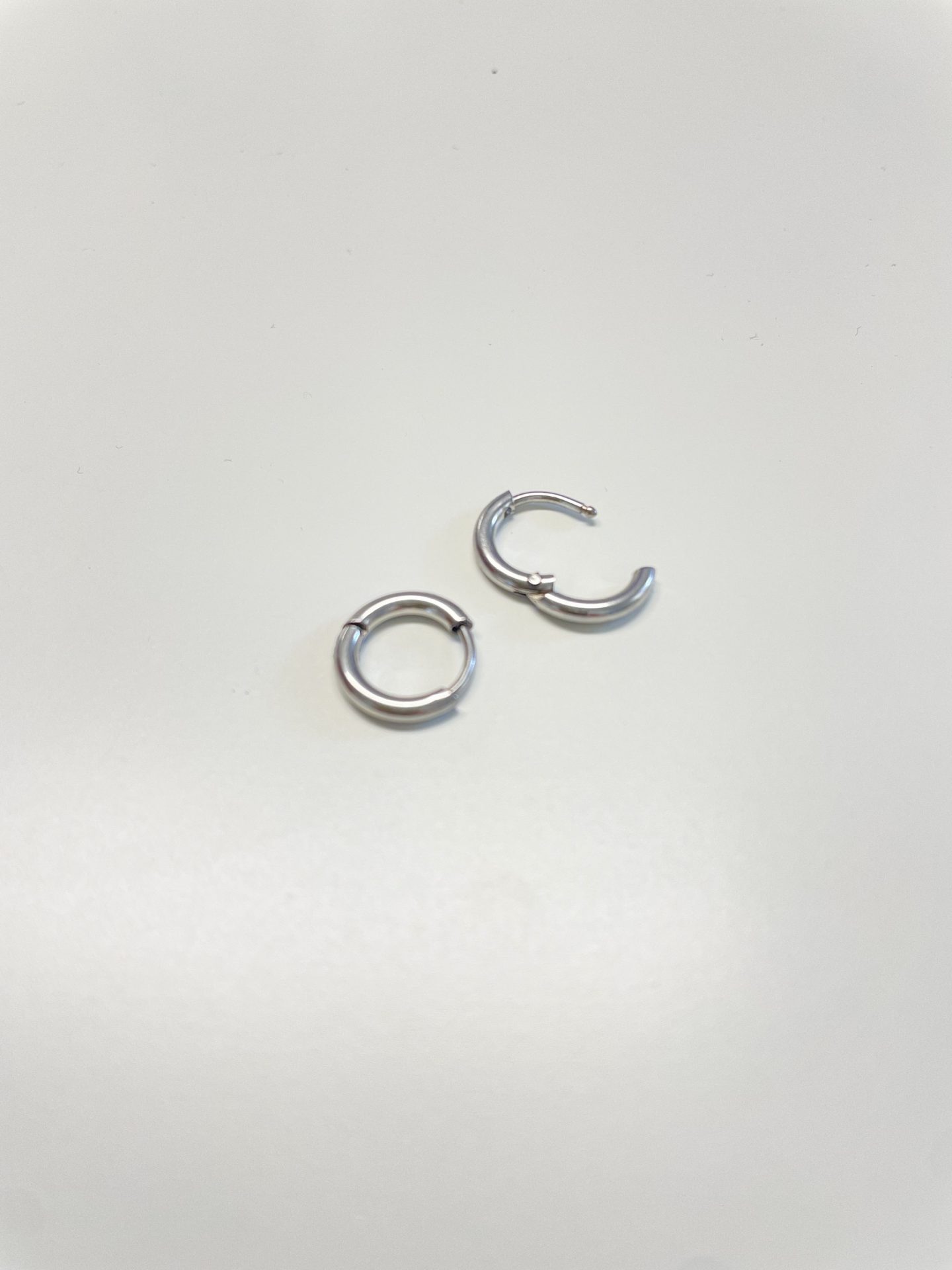 Orecchini Mini Hoops Silver - immagine 3