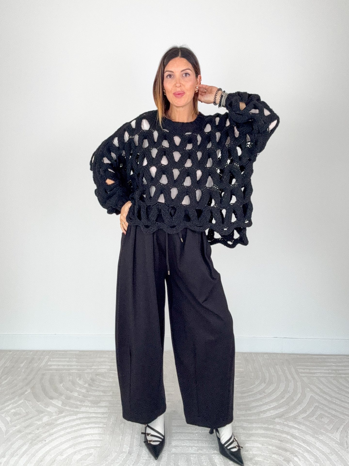 Pull Traforato Nero - immagine 3