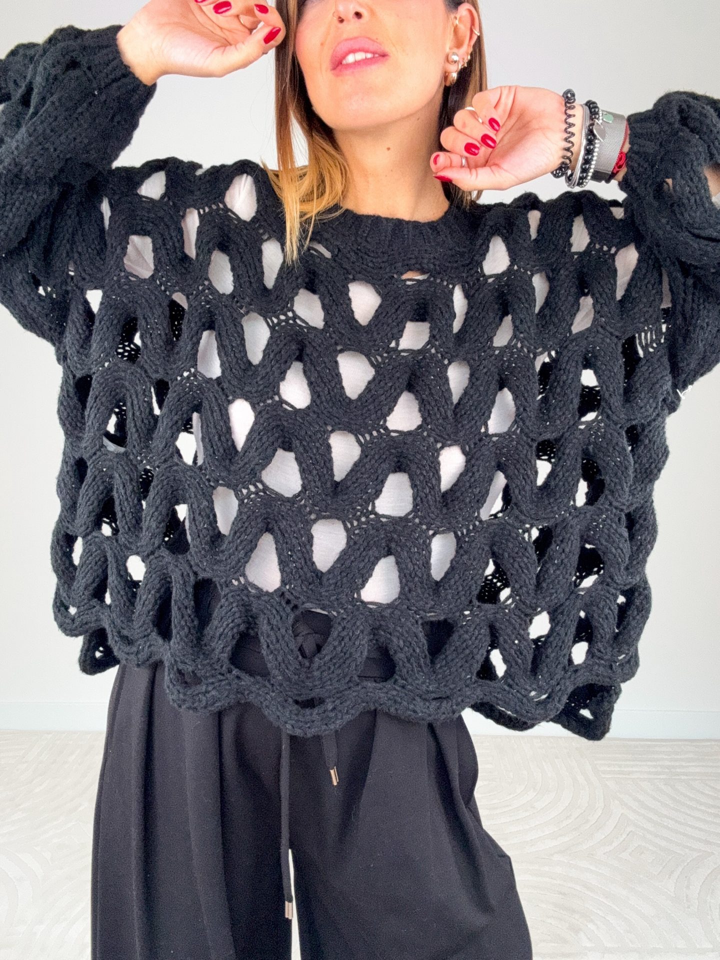 Pull Traforato Nero - immagine 7