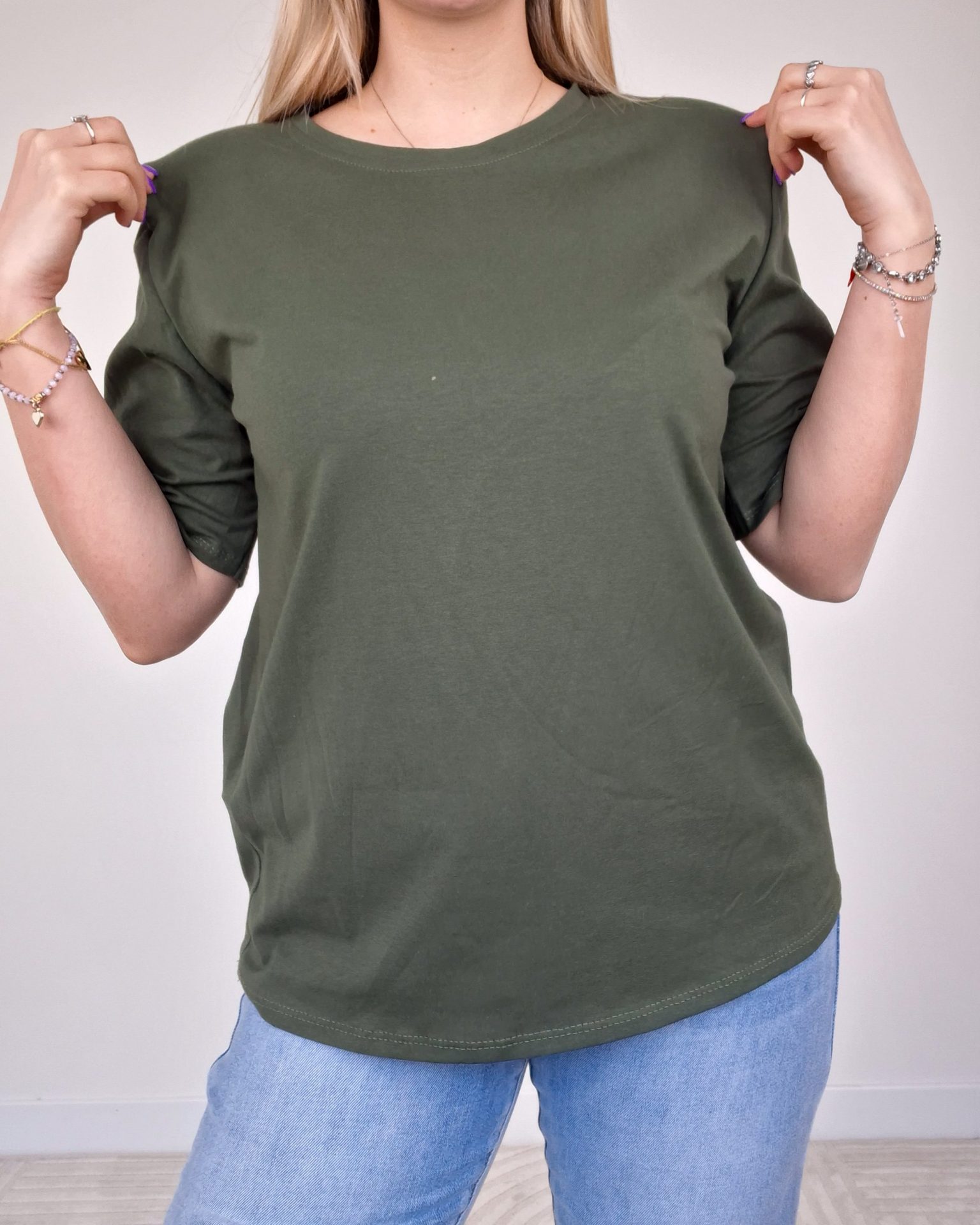 T-Shirt Manuela Oliva - immagine 4