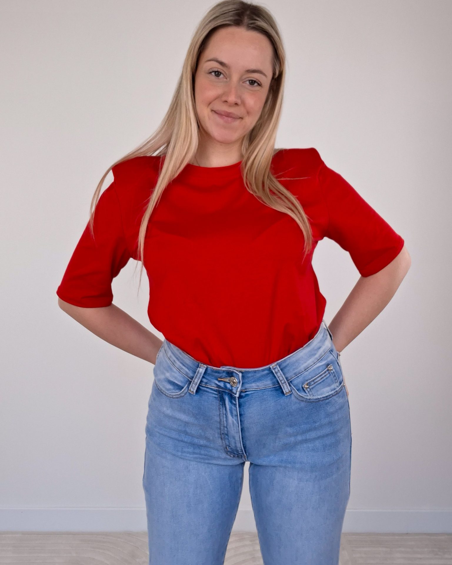 T-Shirt Manuela Rosso - immagine 3