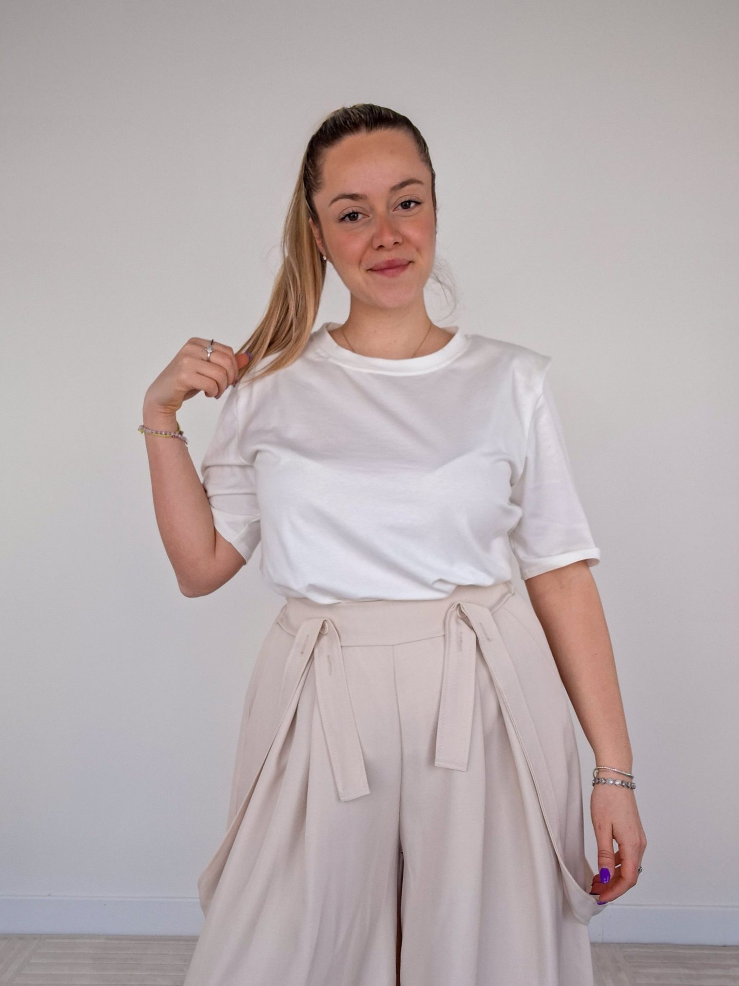 T-Shirt Manuela Bianco - immagine 3