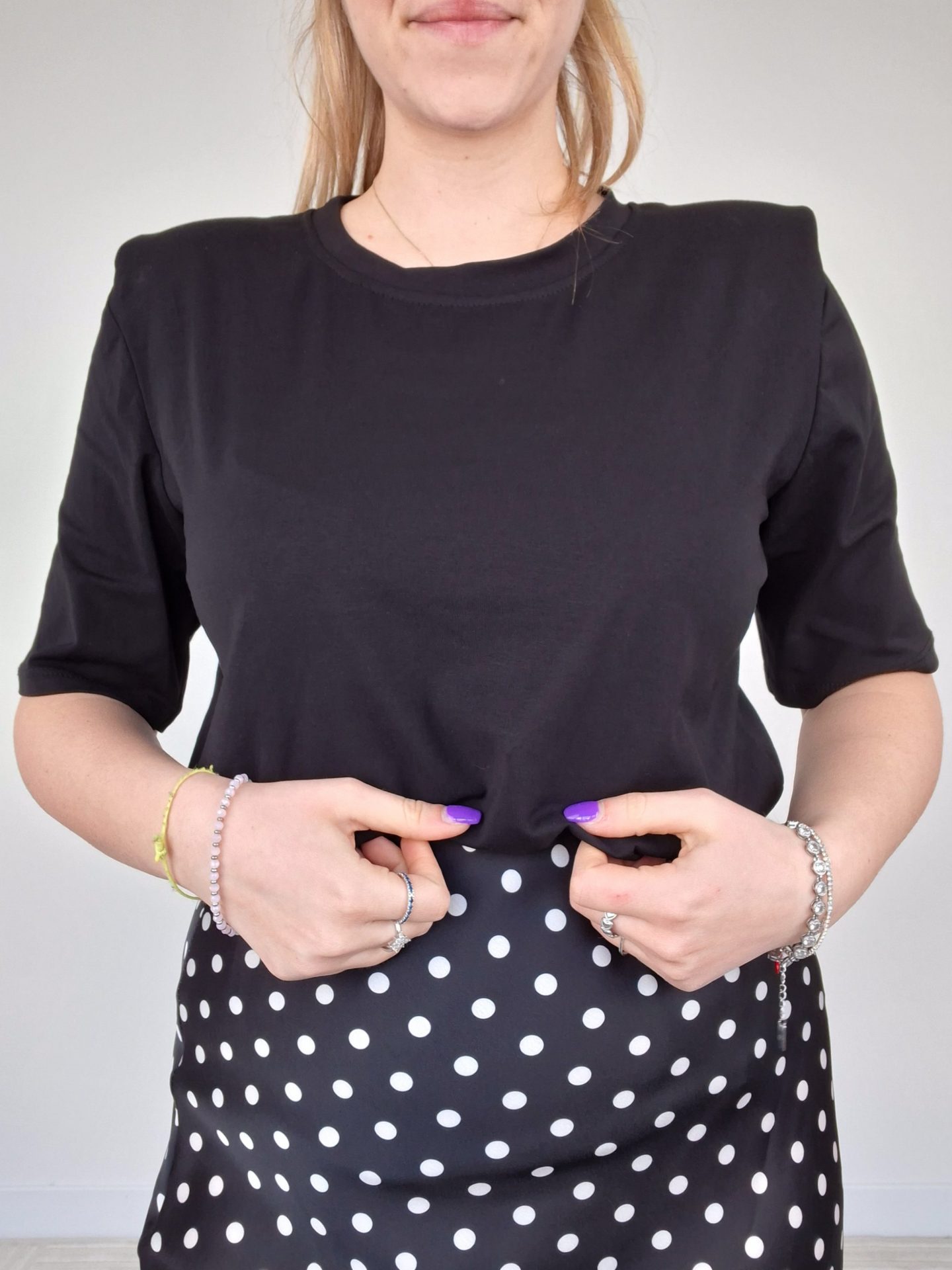 T-Shirt Manuela Nero - immagine 6